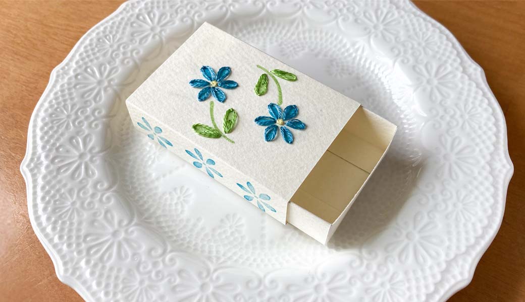 紙刺繍マッチ箱ギフトボックス