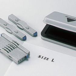 柄付ゴム印 連結式 アルファベット 明朝体　4号　単品_3